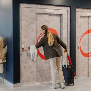 https://the-originals-residence-aix-schuman.fr-provencehotel.com